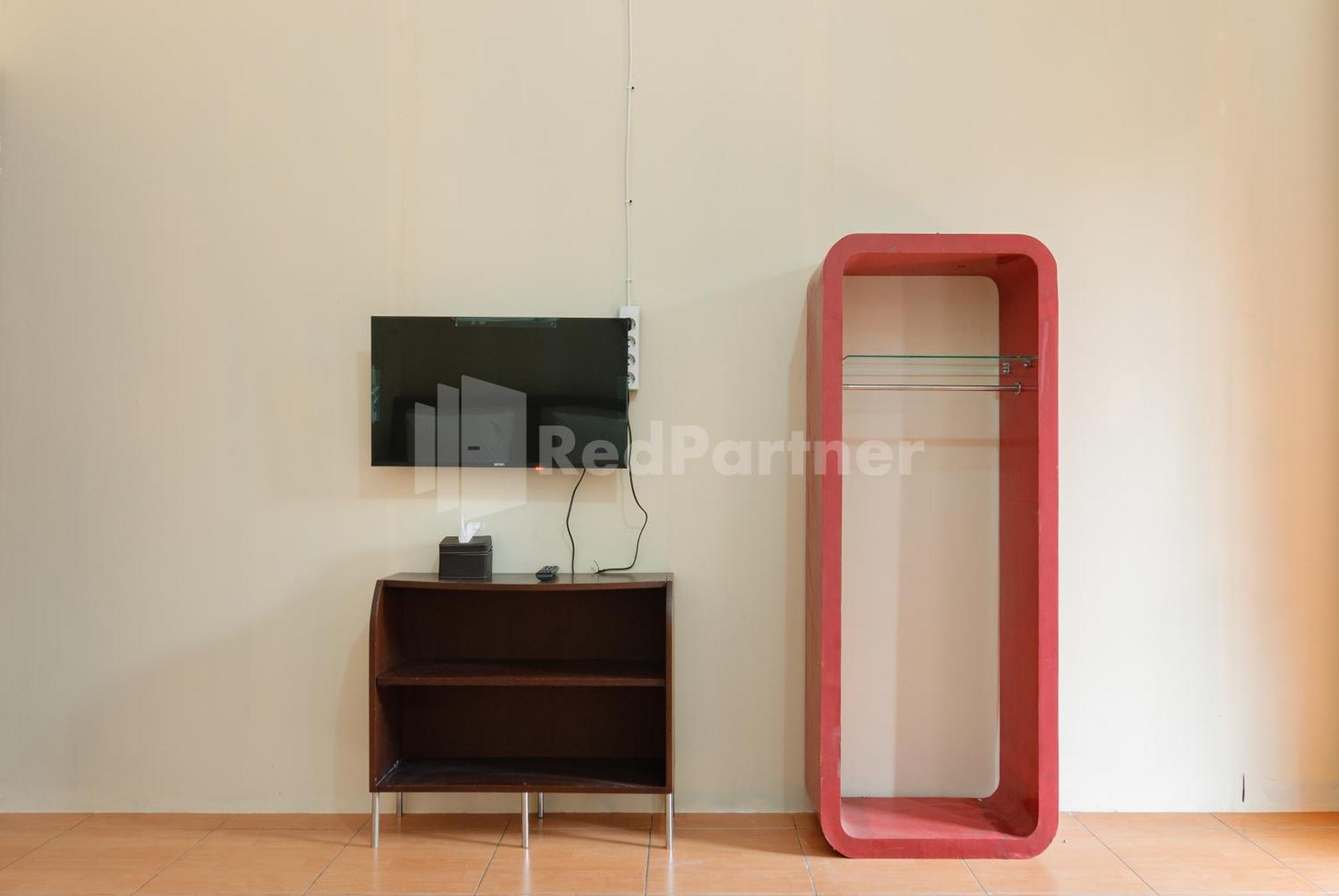 Sr Residence Near Mall Ciputra Cibubur Mitra Reddoorz Bekasi Bagian luar foto